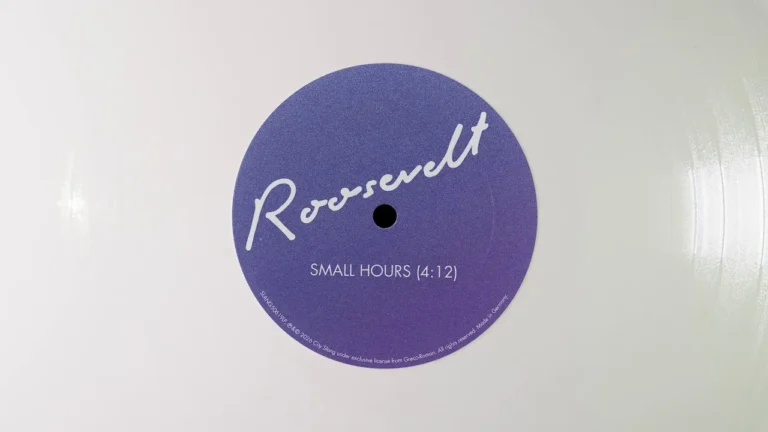 Roosevelt - Small Hours