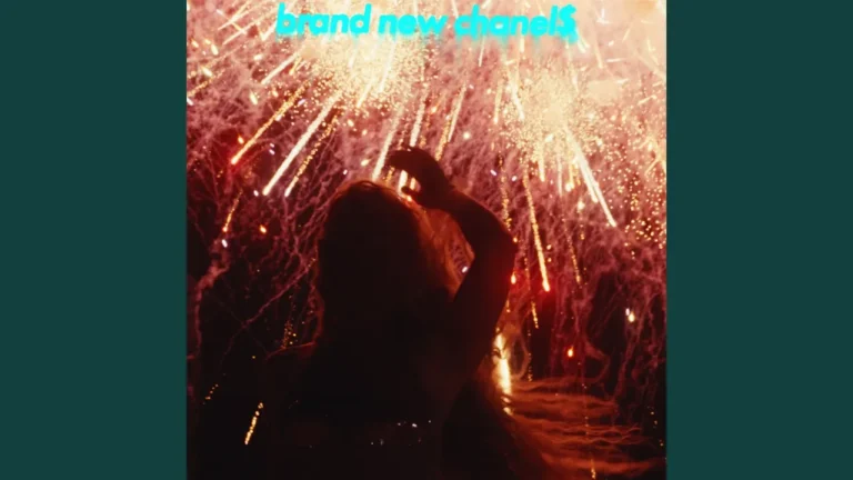 Slayyyter Brand New Chanel