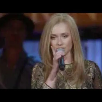 Youareyou88 Hayden Panettiere Dont Put Dirt On My Grave Just Yet